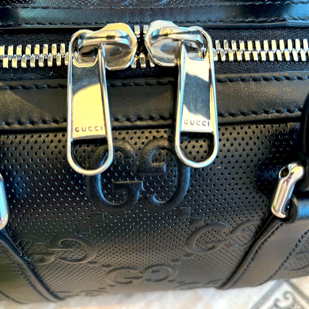 ⛔️ SOLD ⛔️ Gucci GG Embossed Mini Duffle Speedy Bag - Picture 8 of 17